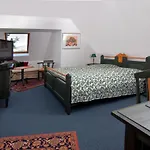 Отель Tiptop Landhotel Hutter 4*