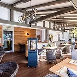 Tiptop Landhotel Hutter 4* Мешеде