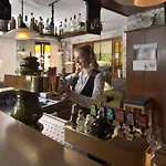 Отель Tiptop Landhotel Hutter Мешеде