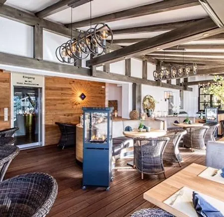 Tiptop Landhotel Hutter 4* Мешеде