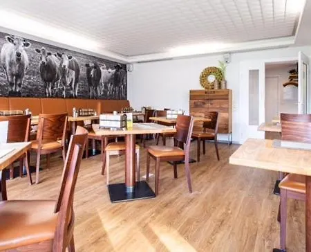 Tiptop Landhotel Hutter 4*