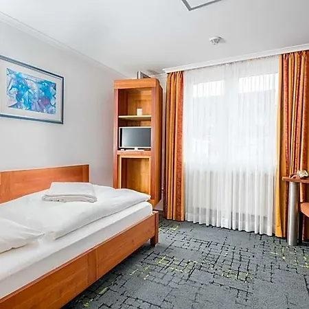 Tiptop Landhotel Hutter 4*